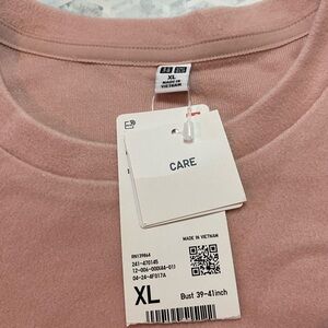 Uniqlo Dusty Pink Crew Neck Tee XL
